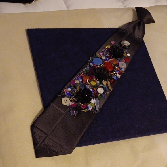 One-Of-a-Kind Statement TIE - Picture 4 of 6